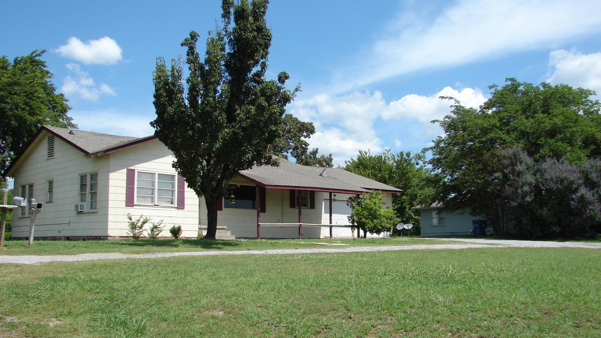 8392 S. Hwy 69